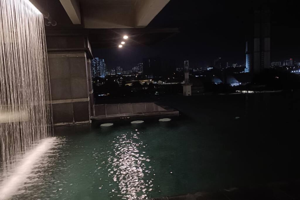 Cozy Flexus Signature 4 Guests Pool Nflix Hbo Kuala Lumpur Kültér fotó